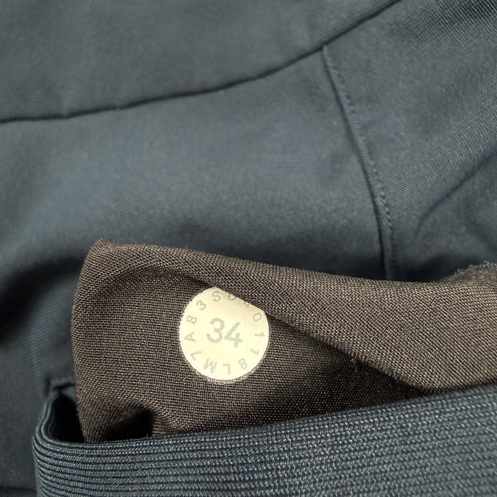Lululemon Commission Golf Shorts Mens 36 Navy Stretch Performance 9" - Picture 10 of 10